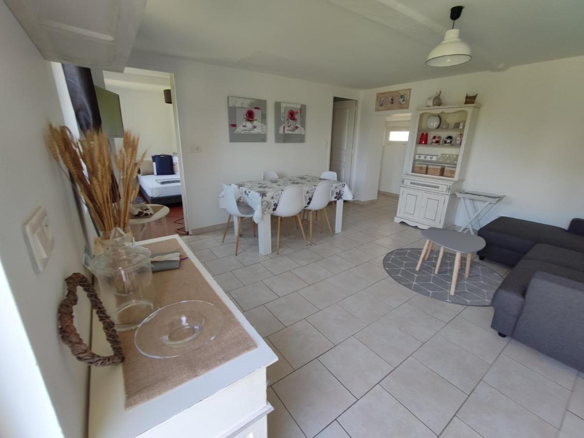 Le Petit Gite De La Roseraie Quiberville Exterior foto